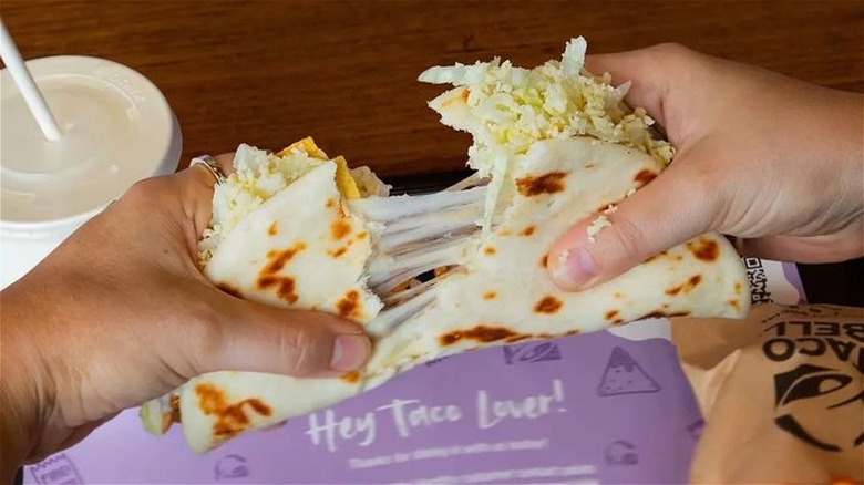 cheesy g taco from taco bell australia