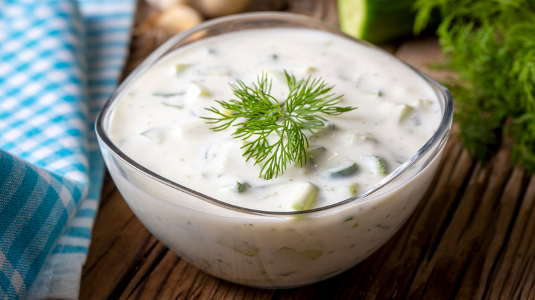 tzatziki sauce 