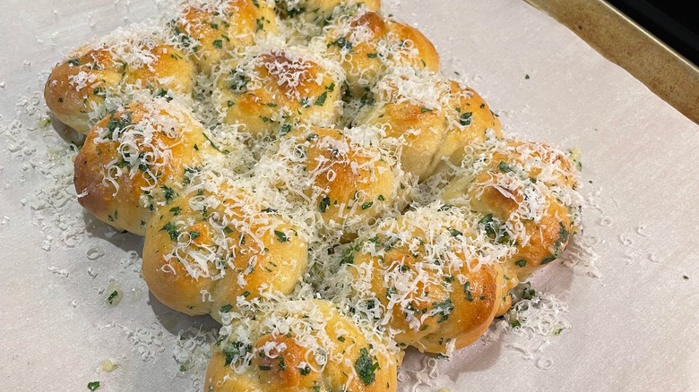 Garlic knots on Reddit