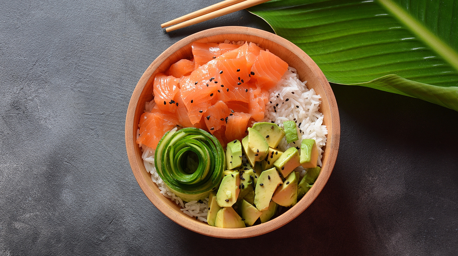Reddit Is So Excited To Try Aldi S Smoked Salmon Poke Bowl