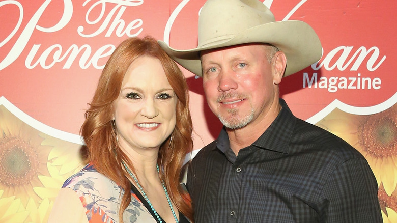 Ree Drummond and husband Ladd smile