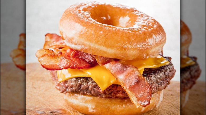  Luther burger donut burger