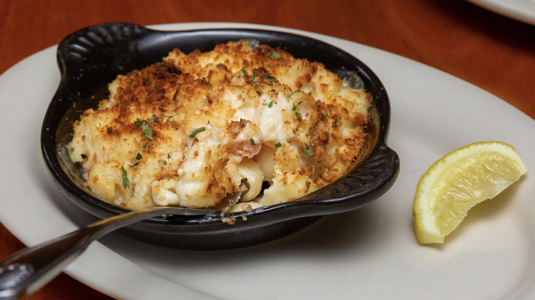 Weathervane lobster mac & cheese