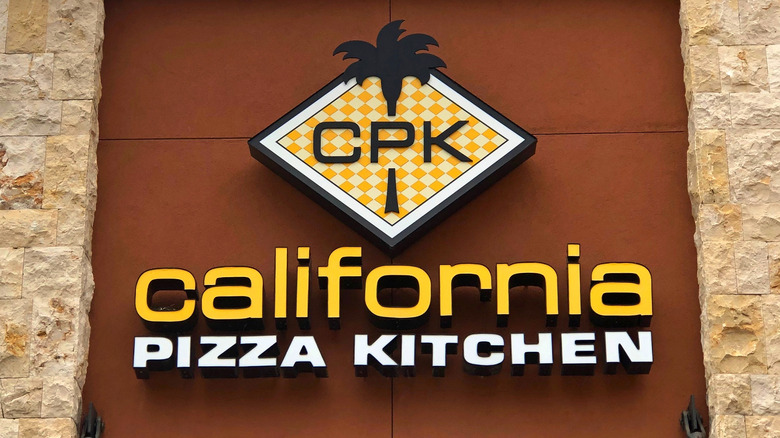 california pizza kitchen sign