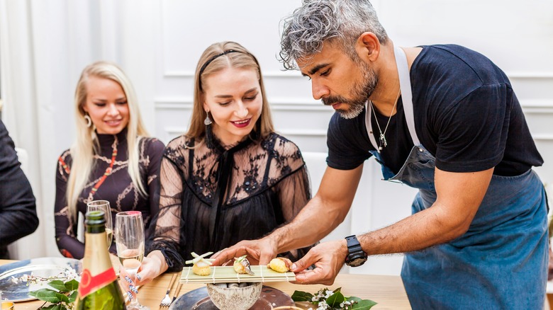 Private chef with clients