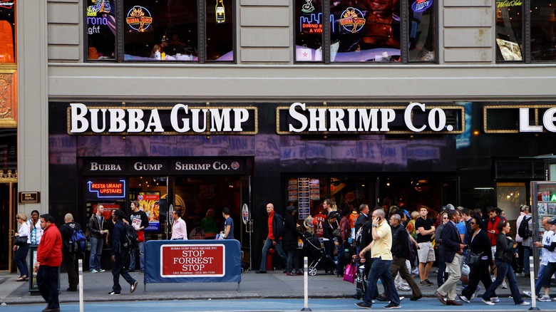 Exterior of a Bubba Gump Shrimp Company restaurant 