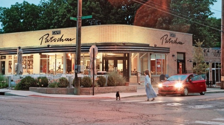 Café Patachou street view