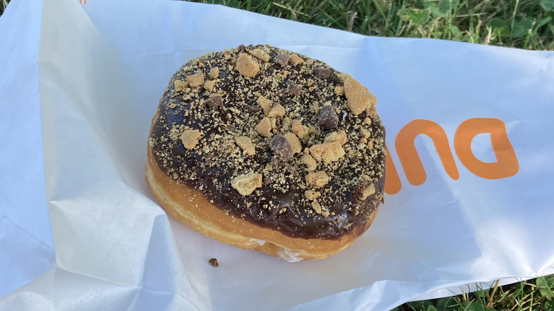 dunkin' s'more donut whole