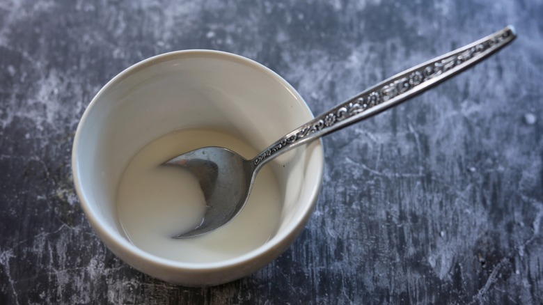 bowl of cornstarch slurry