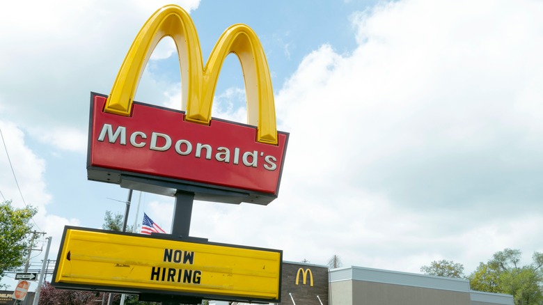 McDonald's sign