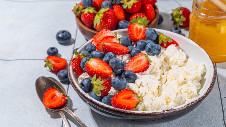 cottage cheese with breakfast