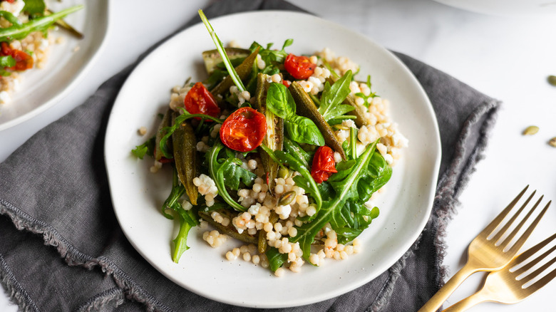 okra tomato salad in bowl