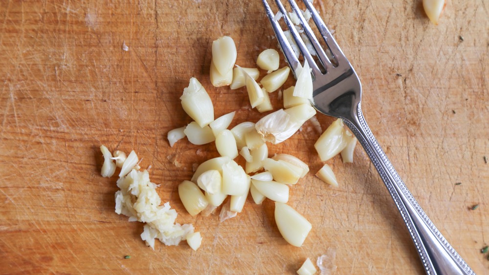 mashed garlic cloves for roasted fingerling potatoes