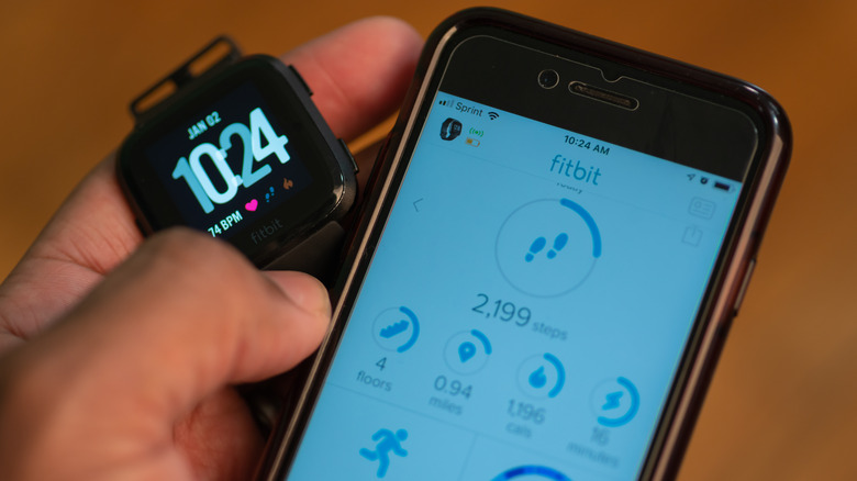 fitbit with app