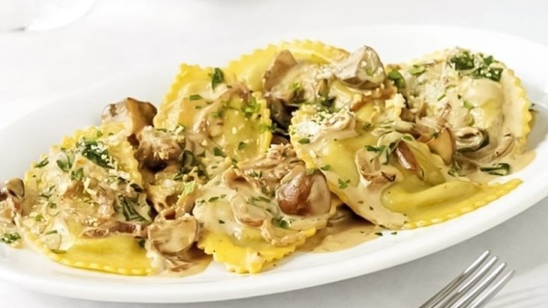 plate of mushroom ravioli