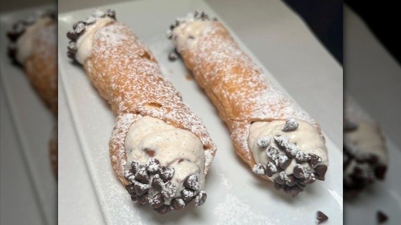 Cannolis