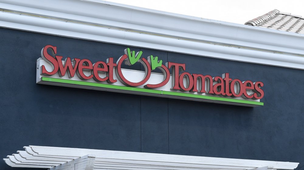 Sweet Tomatoes exterior