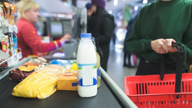 grocery store express lane