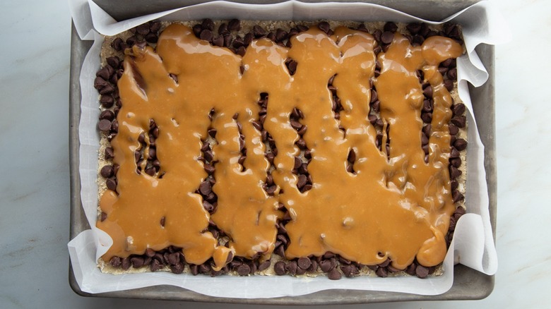 carmelita bars in pan