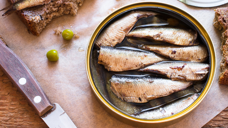 canned sardines