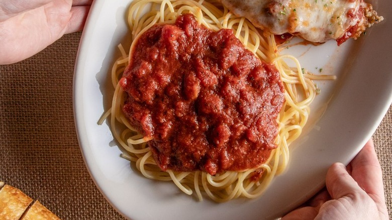 Spaghetti with marinara sauce.