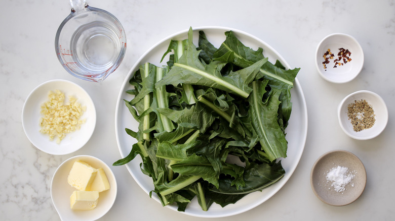 sauteed dandelion greens ingredients