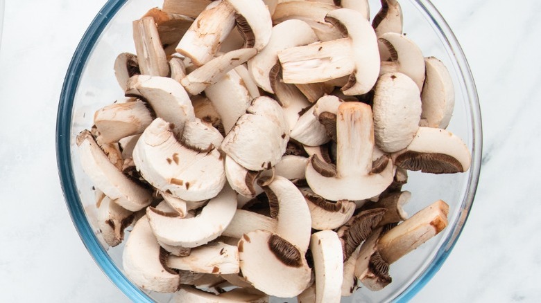 sliced mushrooms in bowl