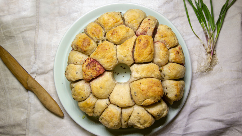 Sumac and garlic monkey bread with herb