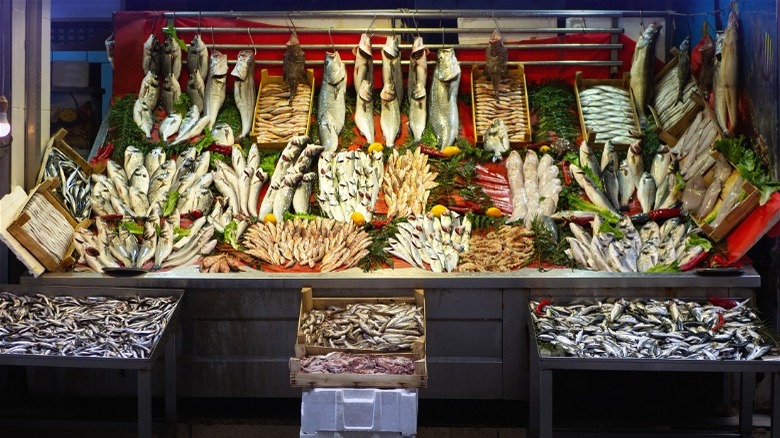 seafood market display 