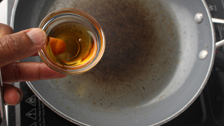 sesame oil and frying pan