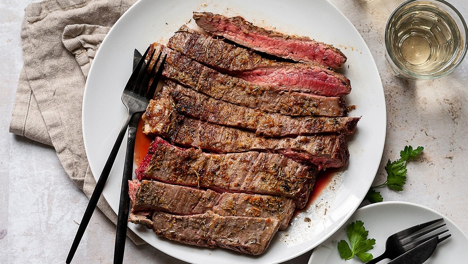 https://www.mashed.com/img/gallery/seared-flat-iron-steak-recipe/l-intro-1652106139.jpg