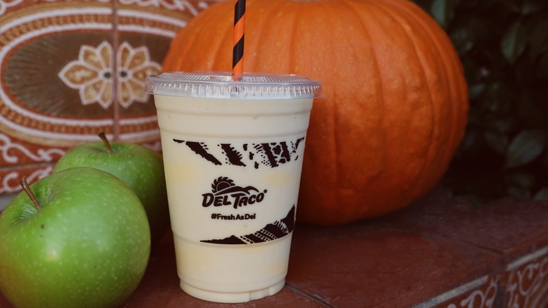 Del Taco caramel apple shake