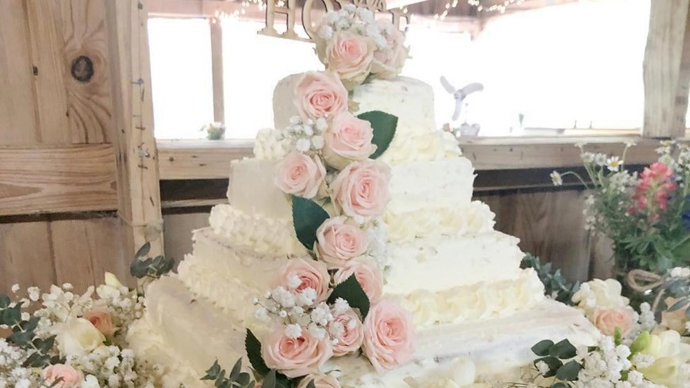 costco bakery wedding cake hack