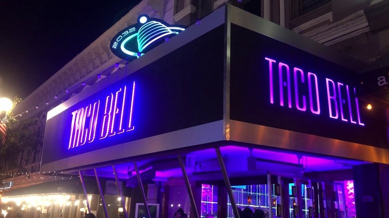 taco bell demolition man restaurant