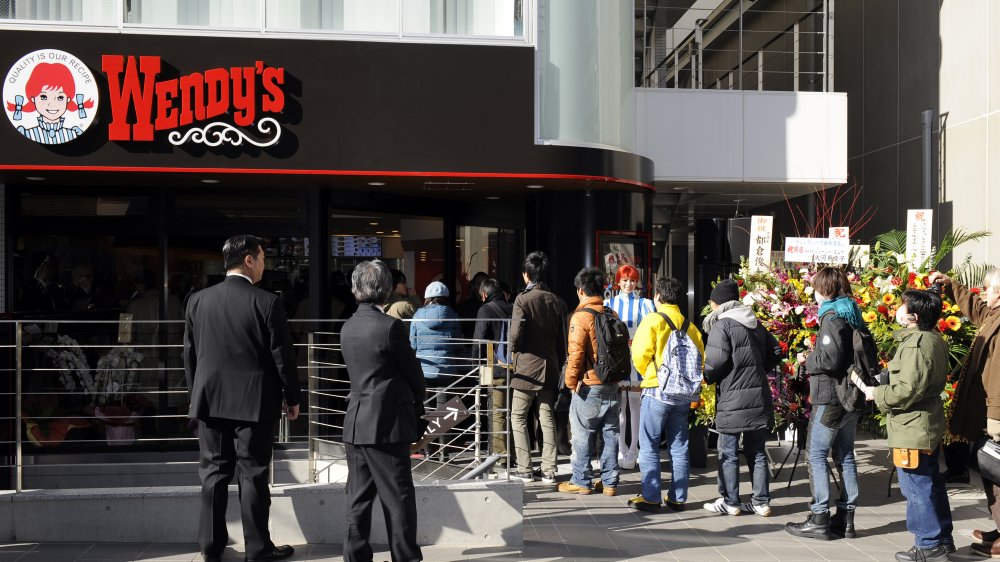 line at Wendy's