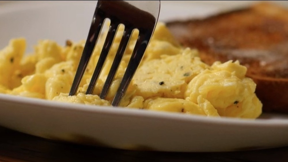 Fluffy Scrambled Eggs