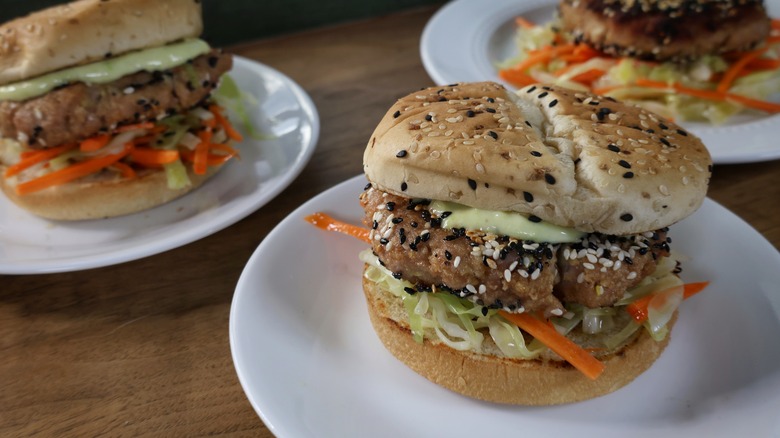 plated ahi tuna burgers