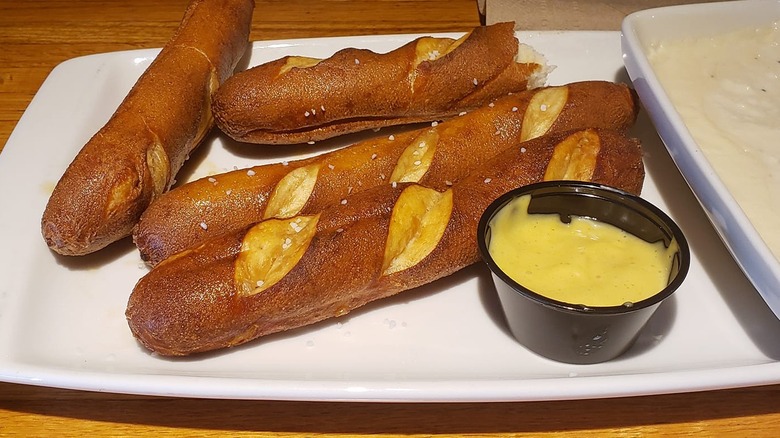 Brew Pub Pretzels from Applebee's 