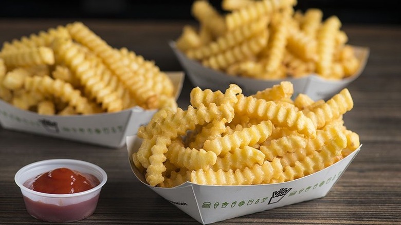 shake shack crinkle cut fries 