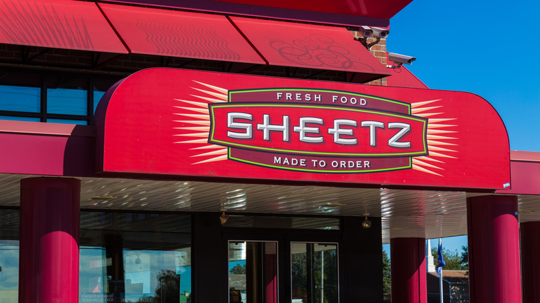 The outside of a Sheetz restaurant