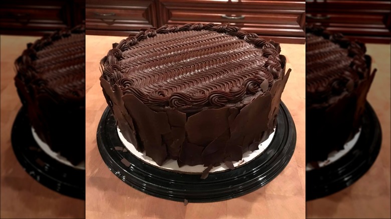 costco chocolate cake