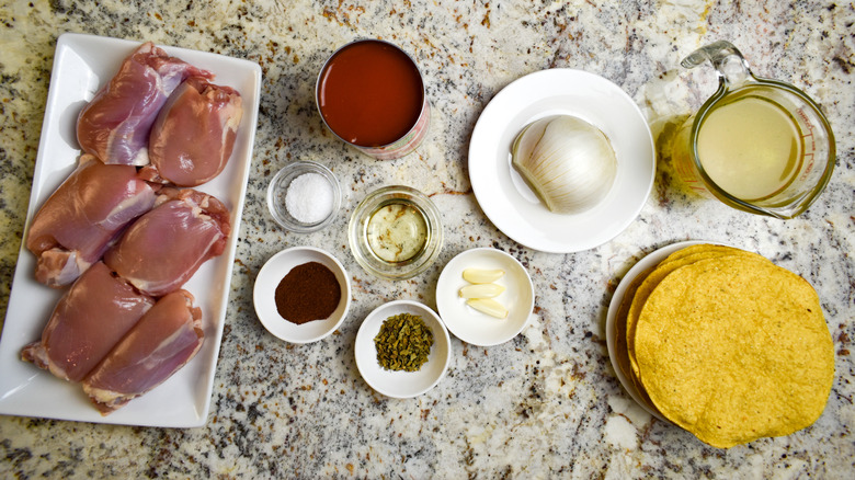 shredded chicken tinga ingredients 