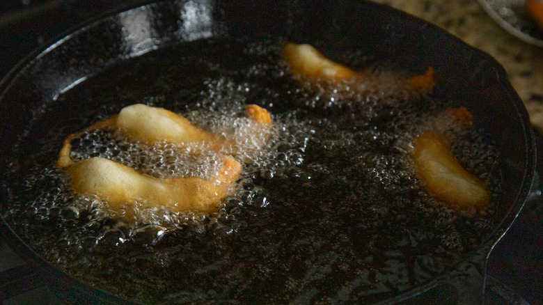 frying shrimp in oil