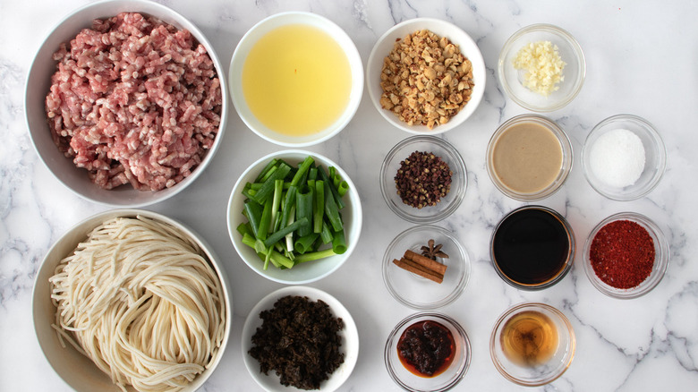 ingredients for dan dan noodles