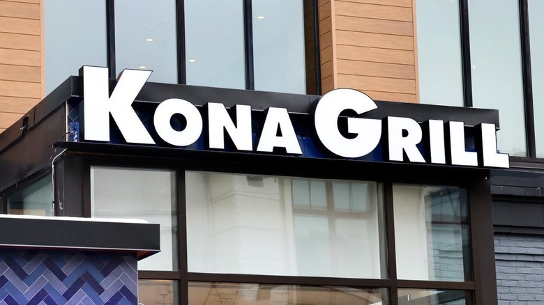 Kona Grill restaurant signage