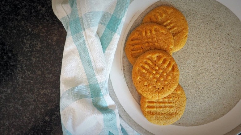 peanut butter cookies