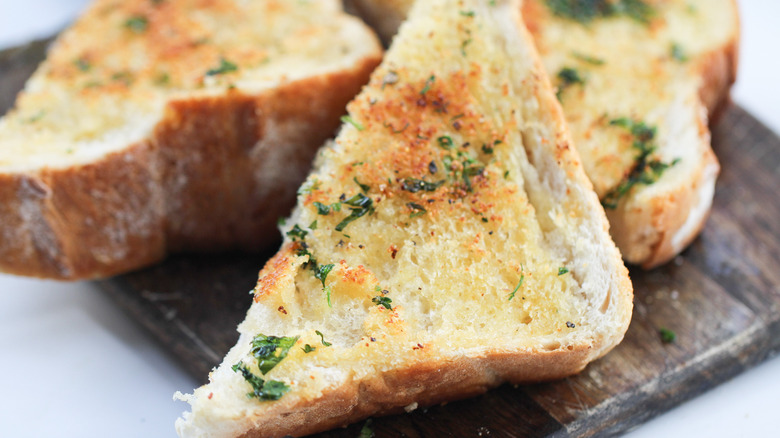 Simple Homemade Texas Toast on a platter