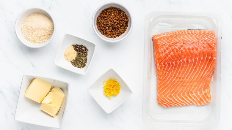 Parmesan-crusted salmon ingredients