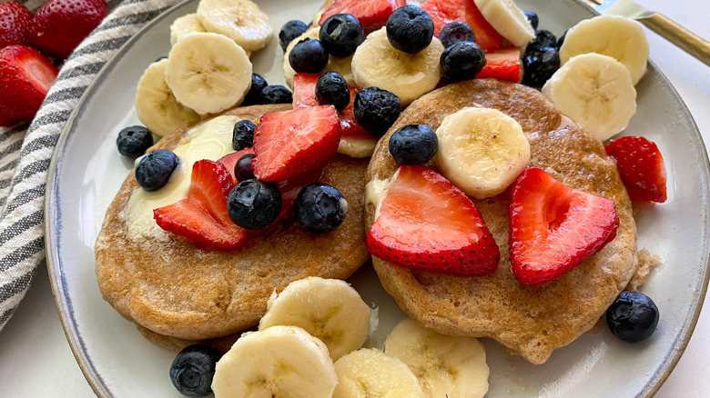 vegan pancakes with fruit  