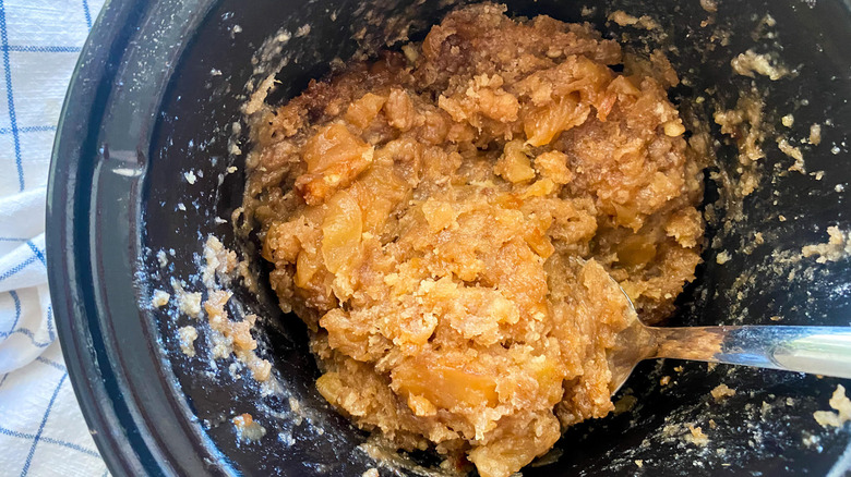 cooked apple cobbler in pot